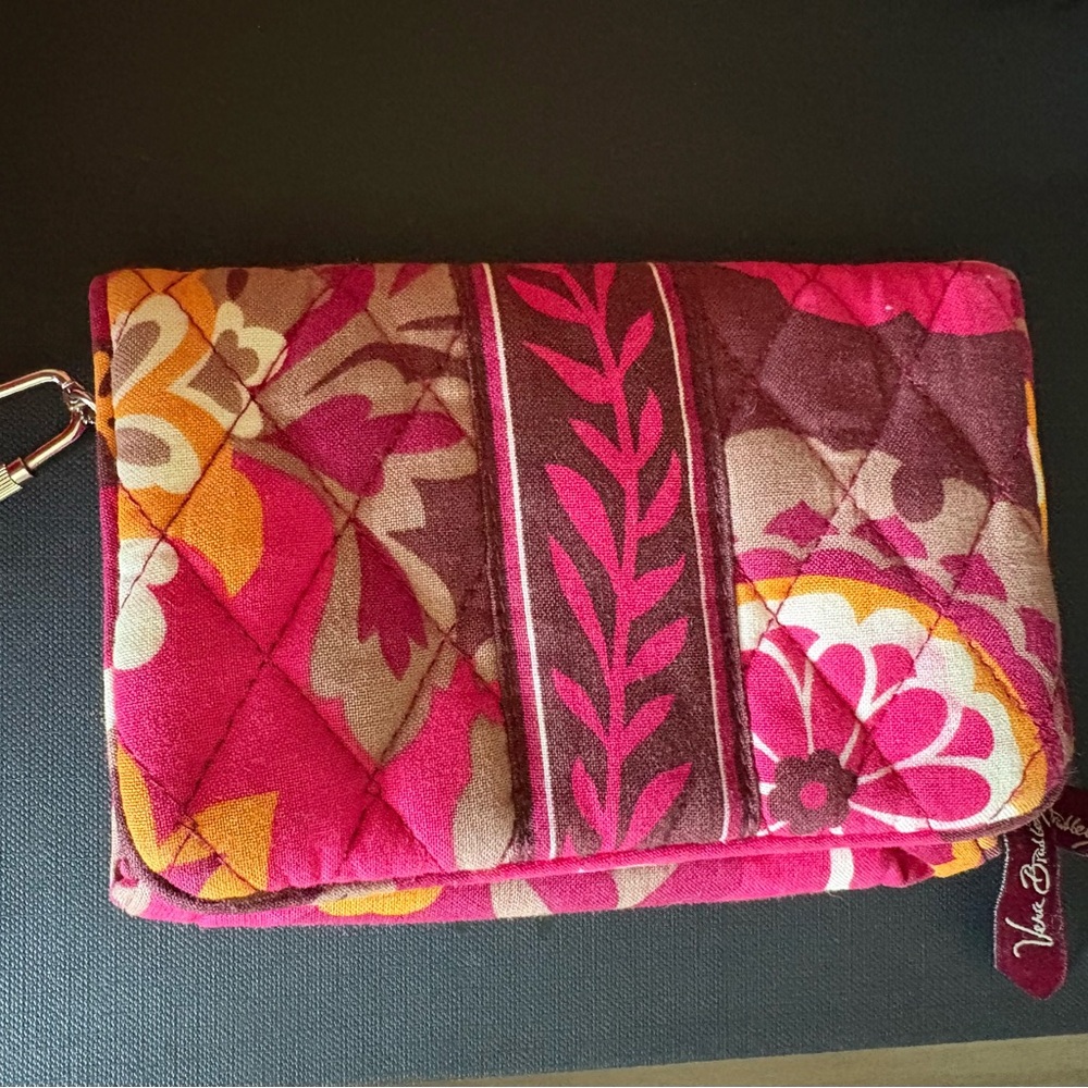 VERA BRADLEY Carnaby Compact Quilted Wallet